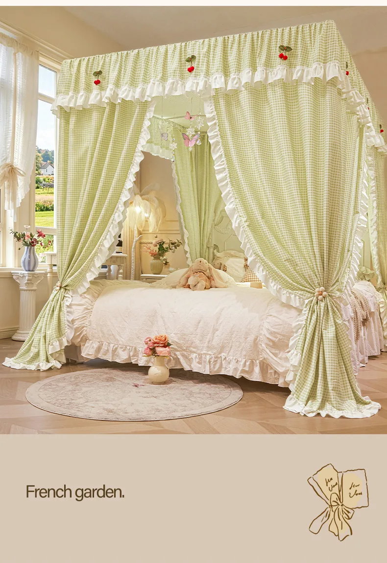 Pastoral-style floor-length plaid mosquito net with a princess-court aesthetic Geyu Green Pastoral-style floor-length plaid mosquito net with a princess-court aesthetic Geyu Green