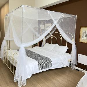 Family Use Four Corner King & Queen Size Bed Rectangular Mosquito Net
