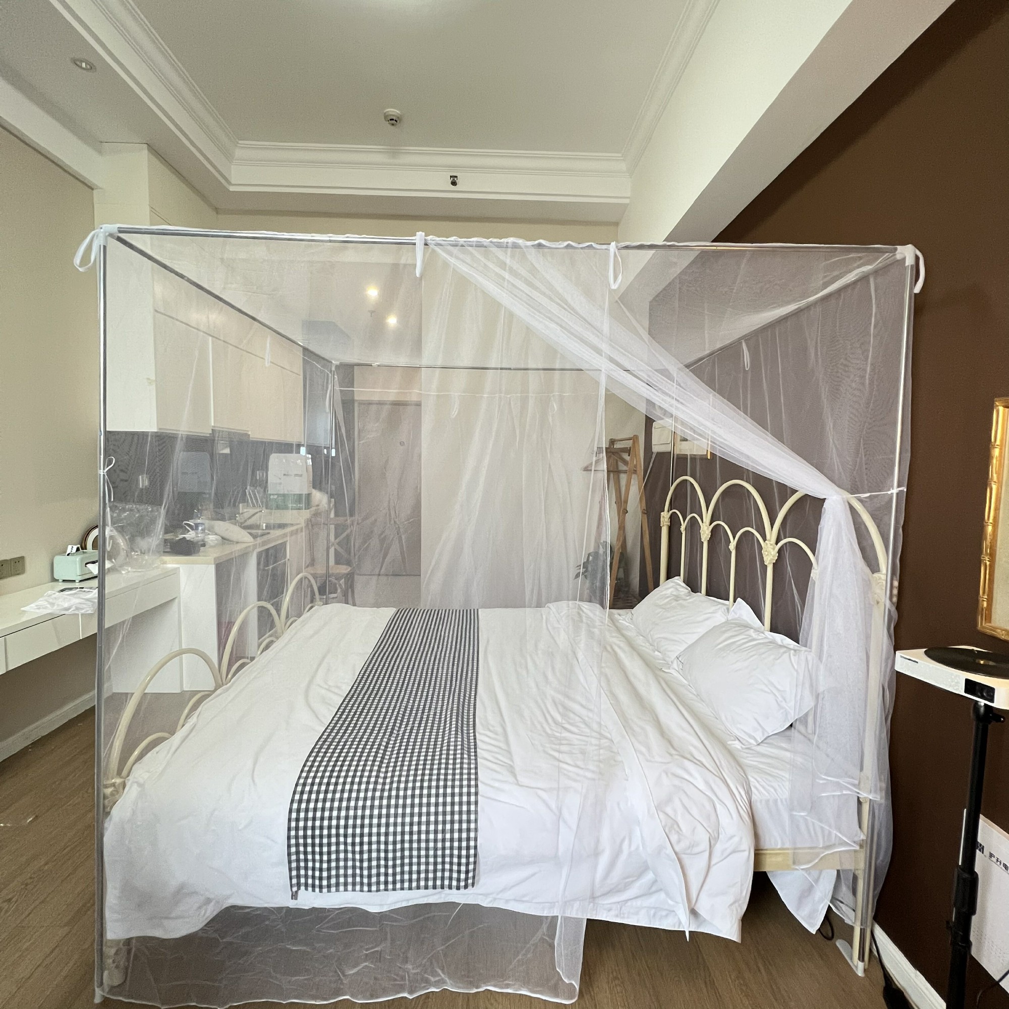 Family Use Four Corner King & Queen Size Bed Rectangular Mosquito Net